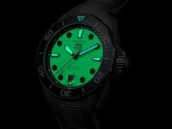 Shop TAG Heuer Aquaracer Professional 300 Date